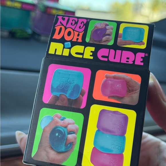 Pink Nice Cube - Picture 3 of 3